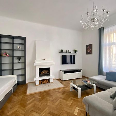 Top Class Apartments In Carlsbad Bulharska Street Карловы Вары Экстерьер фото