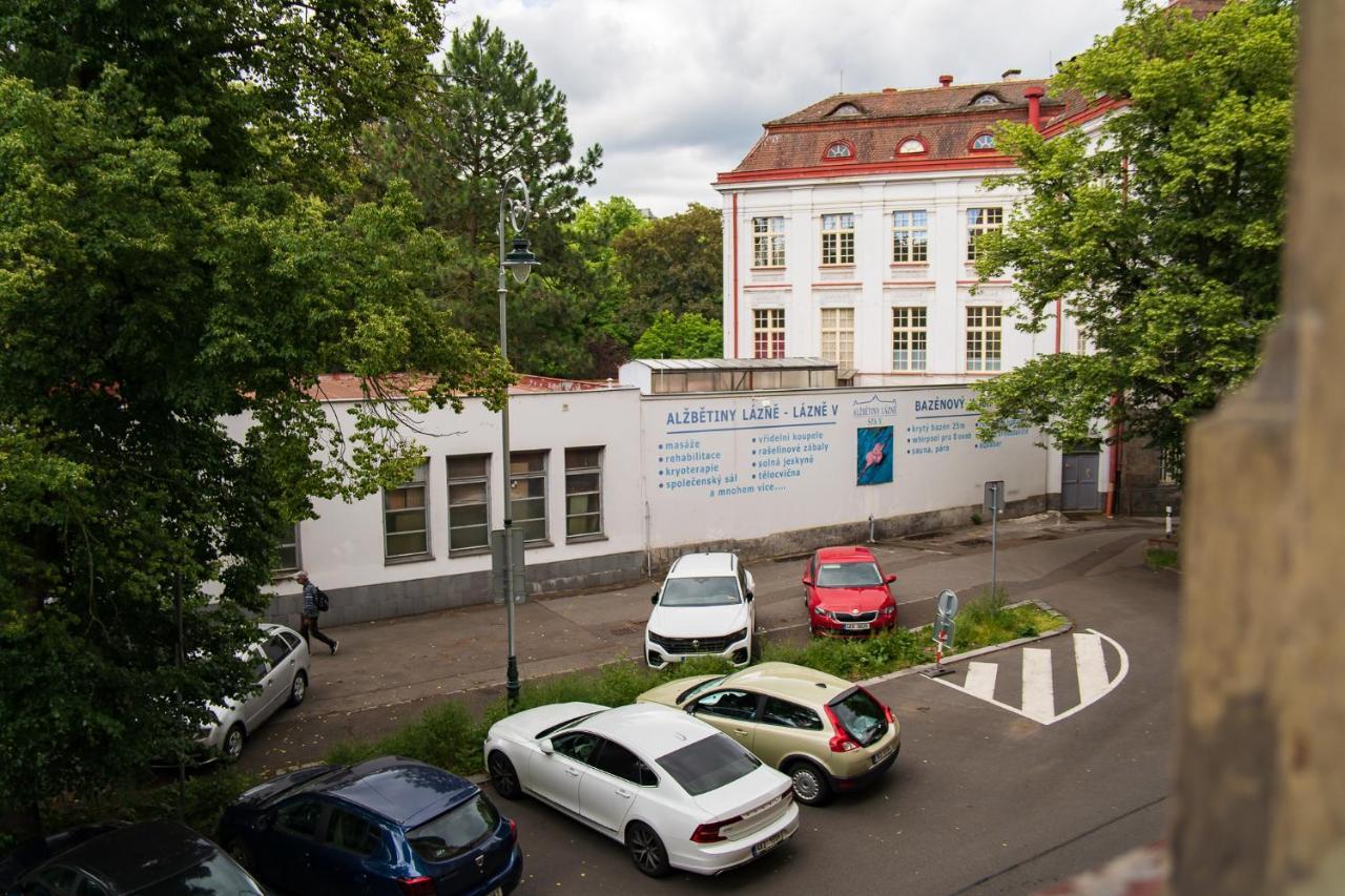 Top Class Apartments In Carlsbad Bulharska Street Карловы Вары Экстерьер фото