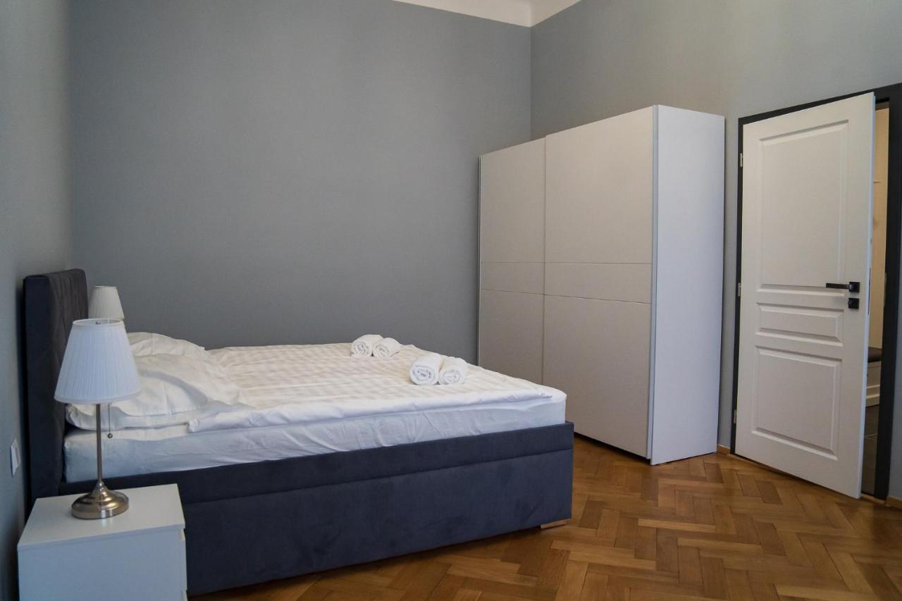 Top Class Apartments In Carlsbad Bulharska Street Карловы Вары Экстерьер фото